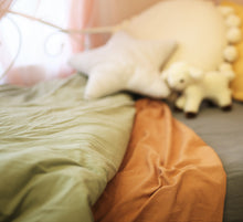 Load image into Gallery viewer, Single Bed Flat Sheet