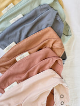 Load image into Gallery viewer, Bibs